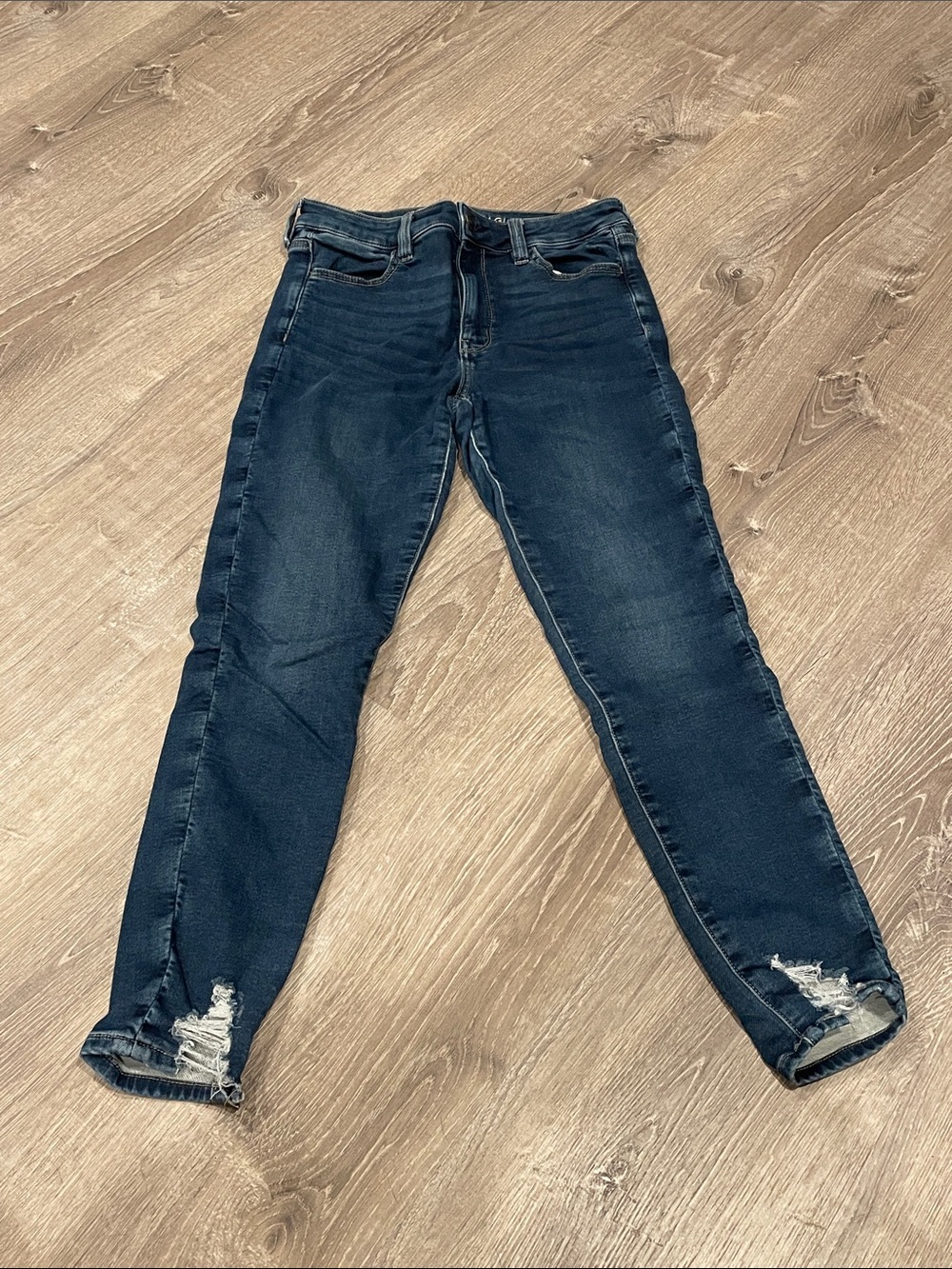 American Eagle Outfitters Dark Wash Distressed Hi-Rise Jeggings